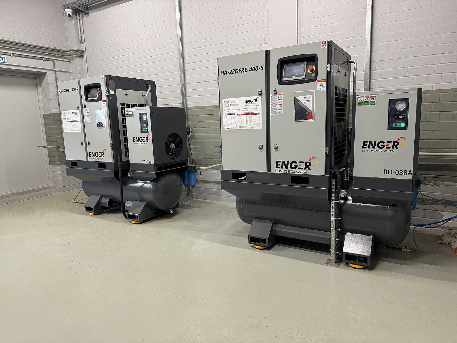 Винтовой компрессор Enger HA-22DFRE-400-5 16 для ООО "Машкомплект"  Винтовой компрессор Enger HA-22DFRE-400-5 16 для ООО "Машкомплект"