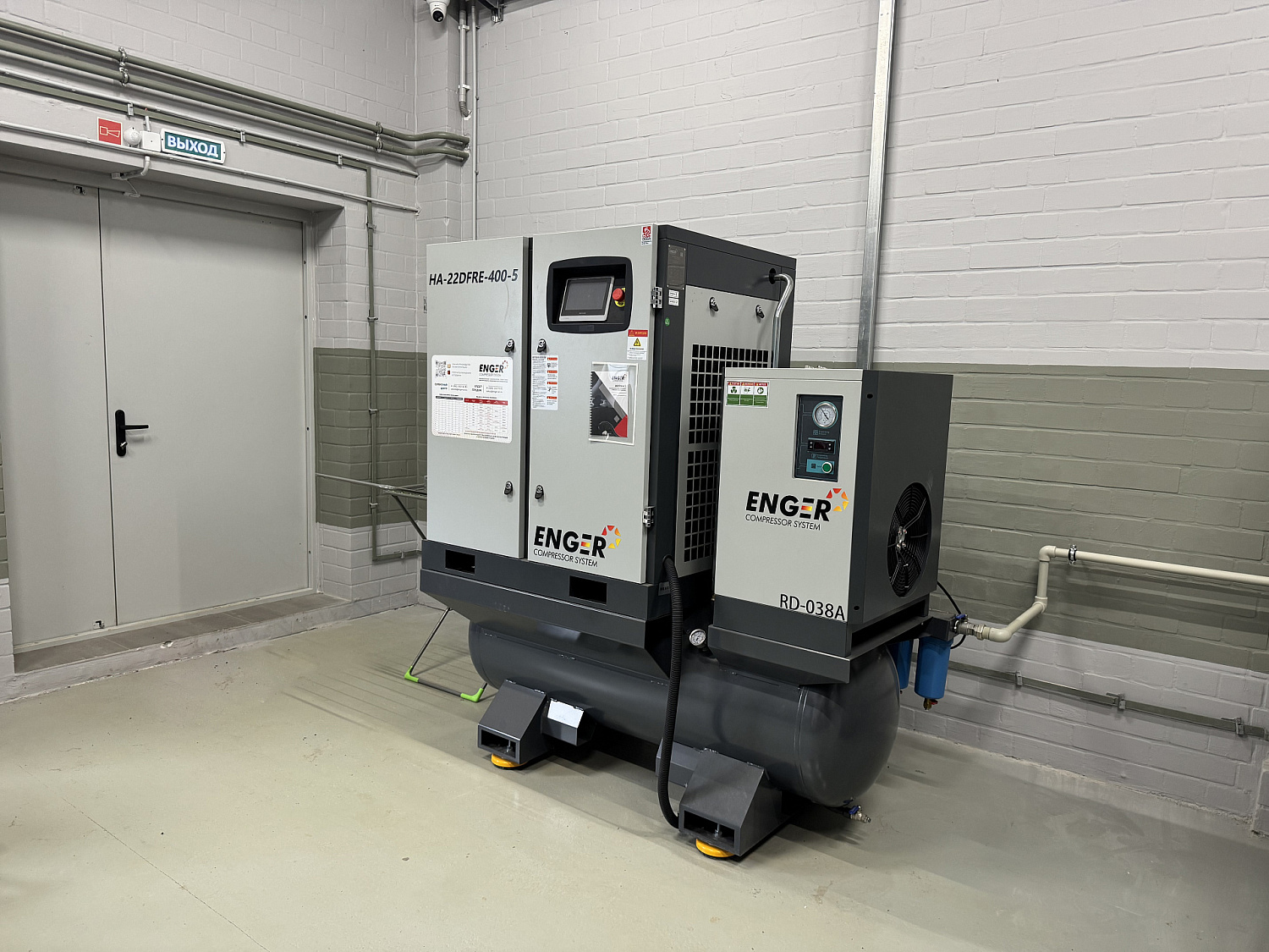 Винтовой компрессор Enger HA-22DFRE-400-5 16 для ООО "Машкомплект"  Винтовой компрессор Enger HA-22DFRE-400-5 16 для ООО "Машкомплект"